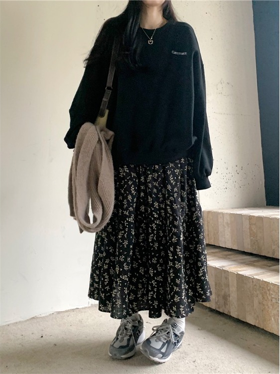 Gonna midi a vita alta con sta - Midi Skirt Floral recensione e prezzo